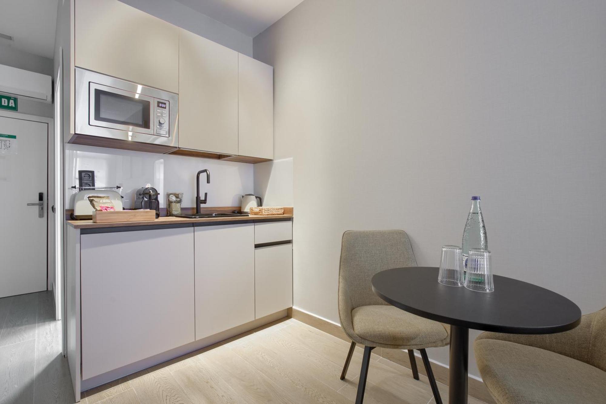 Dobo Madrid Murillo Экстерьер фото