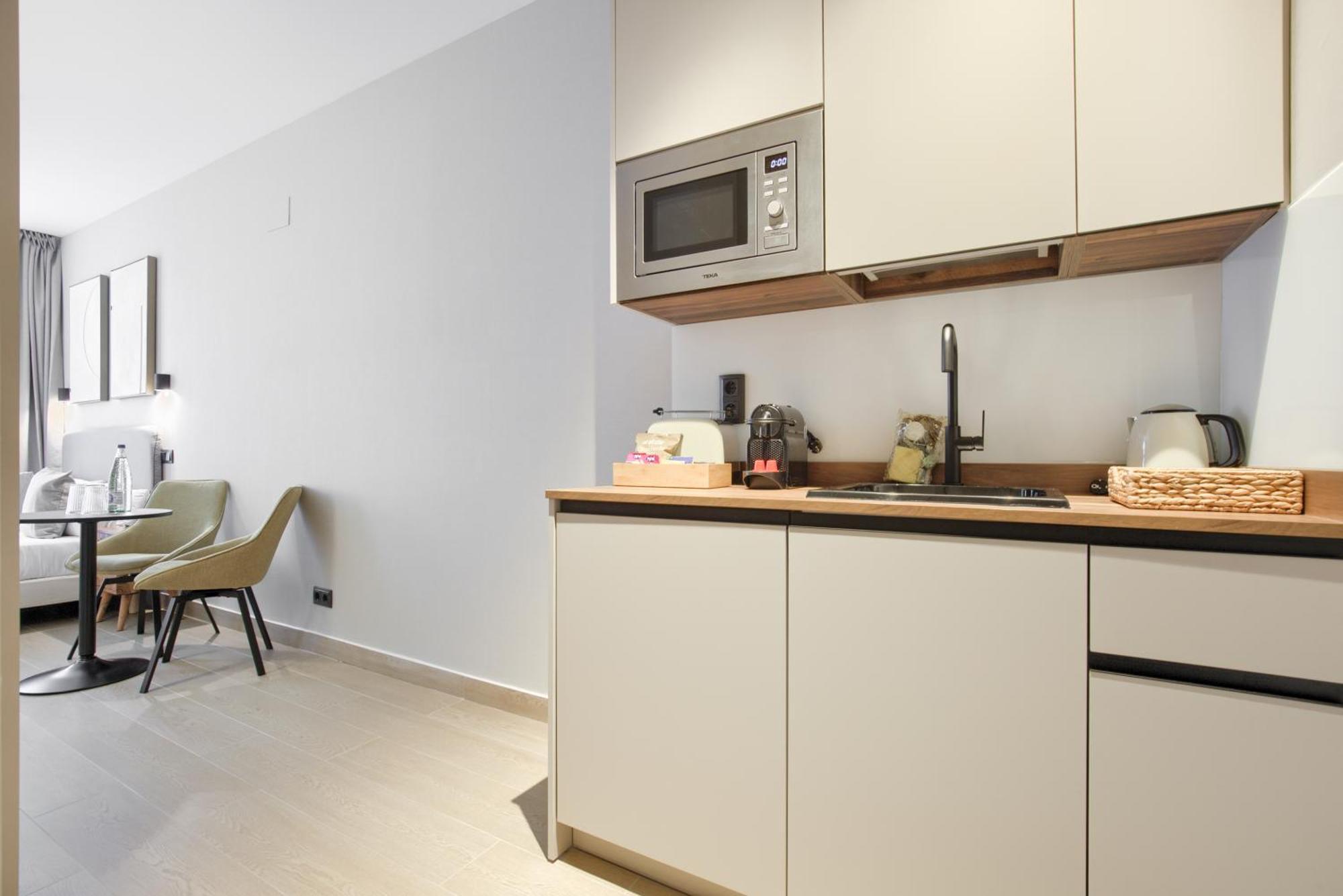 Dobo Madrid Murillo Экстерьер фото